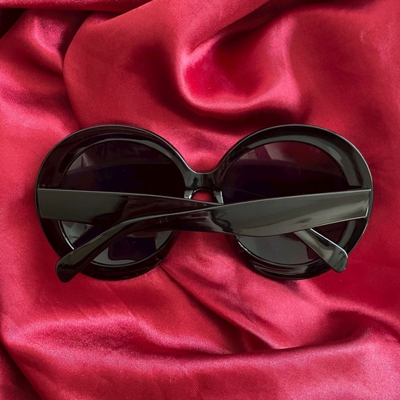 SOLD - Picture 2 of 3